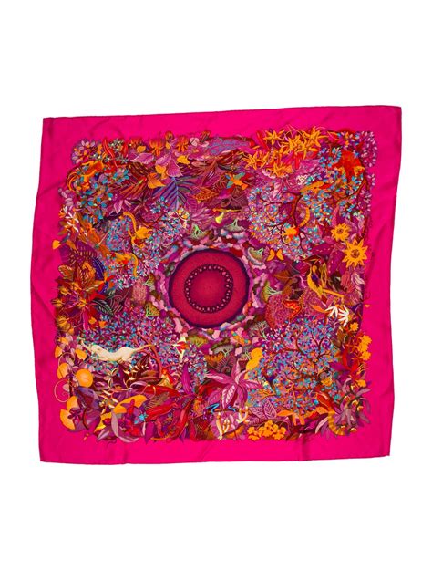 Hermès Au Coeur de La Vie Silk Scarf 